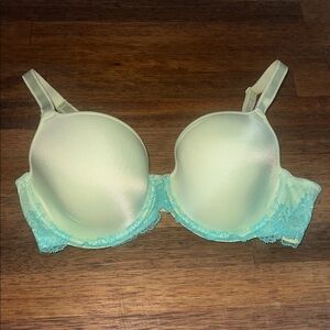 Wacoal Bra sz 34D